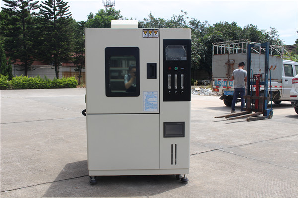 合作共贏、共同進(jìn)步：恒溫恒濕試驗(yàn)箱成功進(jìn)駐包裝行業(yè)