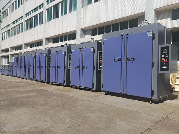 使用高溫低濕試驗箱要注意什么？